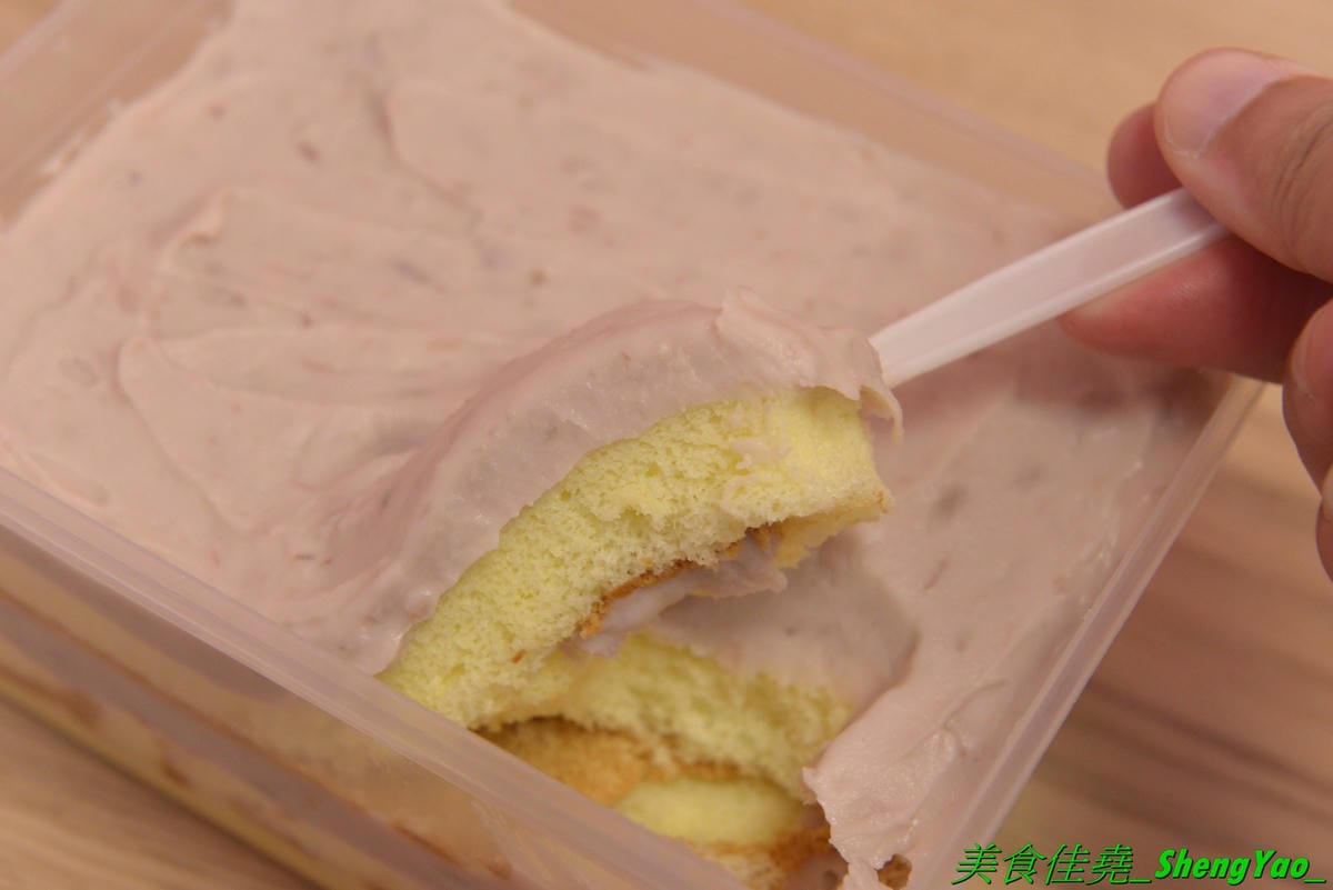 [台中沙鹿]卡布里朵 手作烘焙坊 – 沙鹿3月多開幕的烘焙麵包店,老闆是從大甲裕珍馨出來的,烘焙資歷15年,曾赴日研習還參加過麵包大賽,店家主打歐式麵包,另外也有賣台式麵包和蛋糕小甜點,麵包