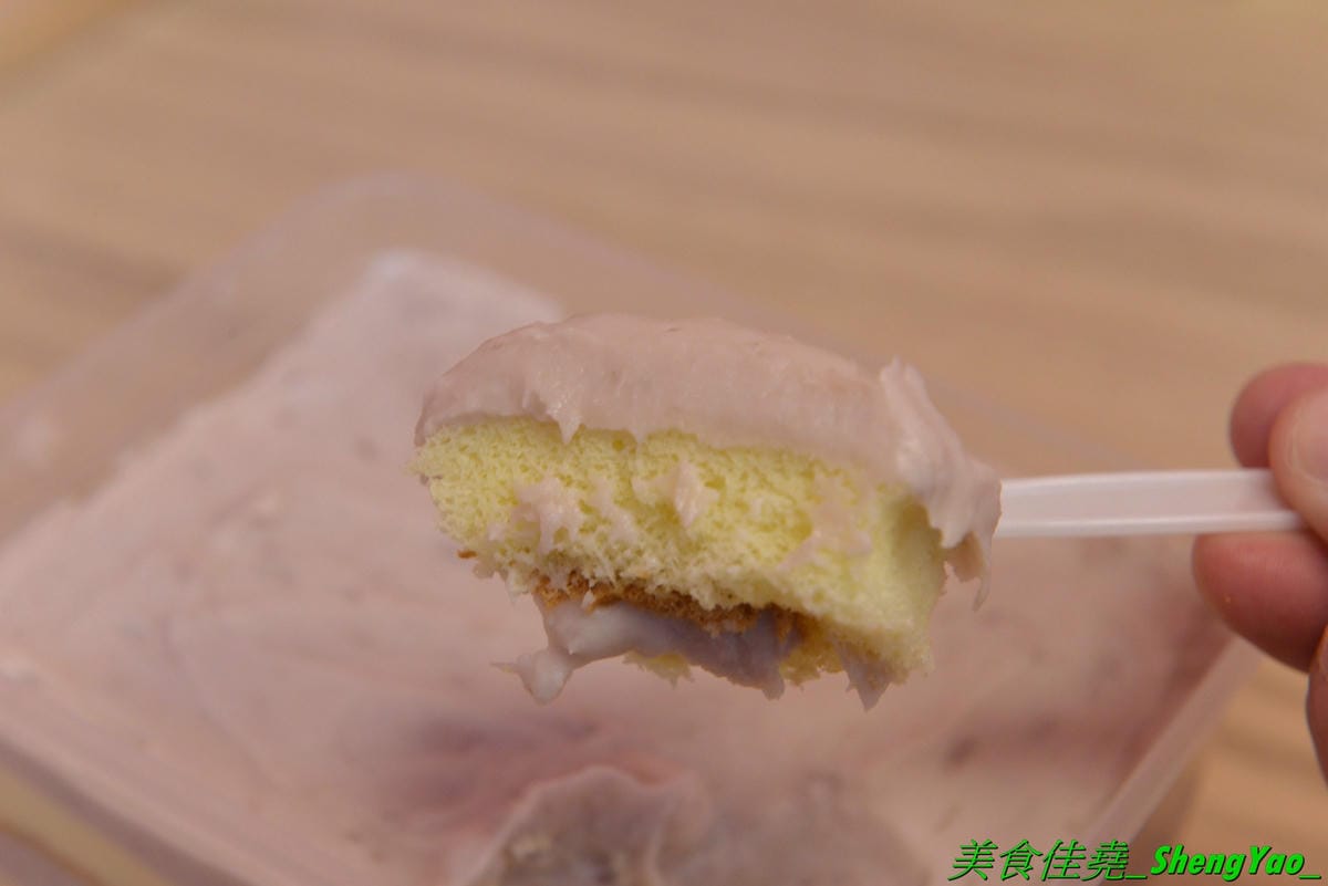 [台中沙鹿]卡布里朵 手作烘焙坊 – 沙鹿3月多開幕的烘焙麵包店,老闆是從大甲裕珍馨出來的,烘焙資歷15年,曾赴日研習還參加過麵包大賽,店家主打歐式麵包,另外也有賣台式麵包和蛋糕小甜點,麵包