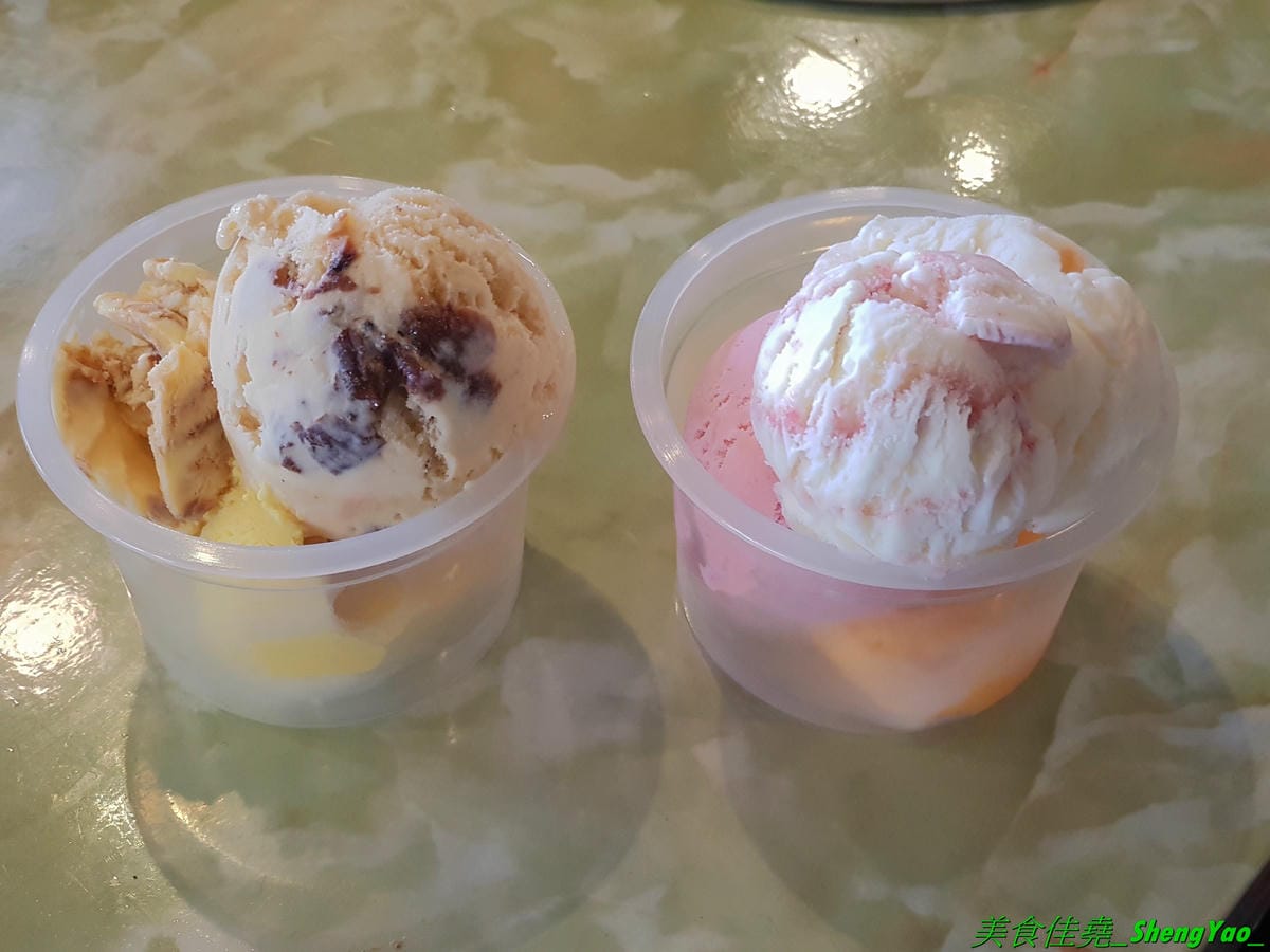 [台中西屯]九牛一鍋燒烤吃到飽 – 台中首間結合迴轉火鍋與燒烤的吃到飽餐廳,想吃啥自己拿,一個人吃也適合,肉品、海鮮食材新鮮,冰品誇張豐富,16種口味明治冰淇淋加上數十種冰棒雪糕甜筒,吃
