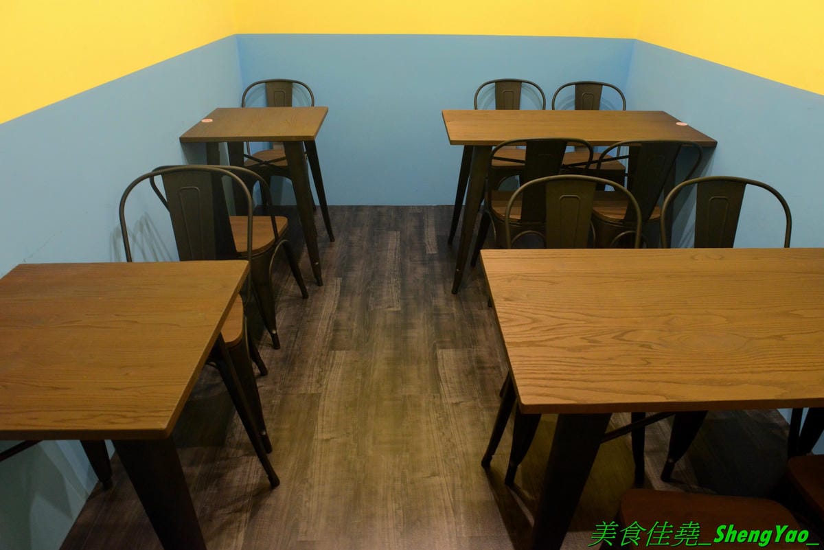 [台中清水]瑪西所 清水店 – 清水市區也吃得到平價韓式料理了,口味不俗,加麵加飯免費,內用還有冷飲、冰沙、冰淇淋無限享用,可爾必思蔬果口味超好喝啊附近就是時代影城,看電影前吃飯地方又