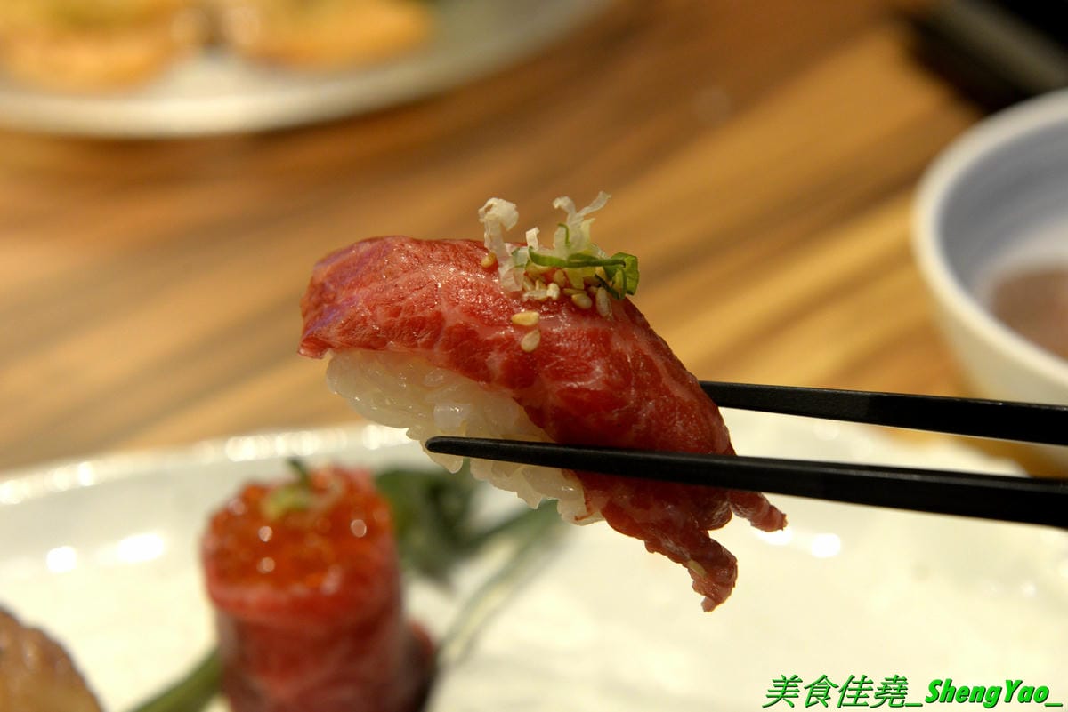 [台中梧棲]麻布十番祭亭 2019新菜單 – 台中海線和牛餐廳推薦,東京人氣燒肉店海外唯一分店,三井OUTLET特色美食,主打頂級A5黑毛和牛,價位不便宜但是好吃,大推新菜單的麻布綜合拼盤,可以一次吃到