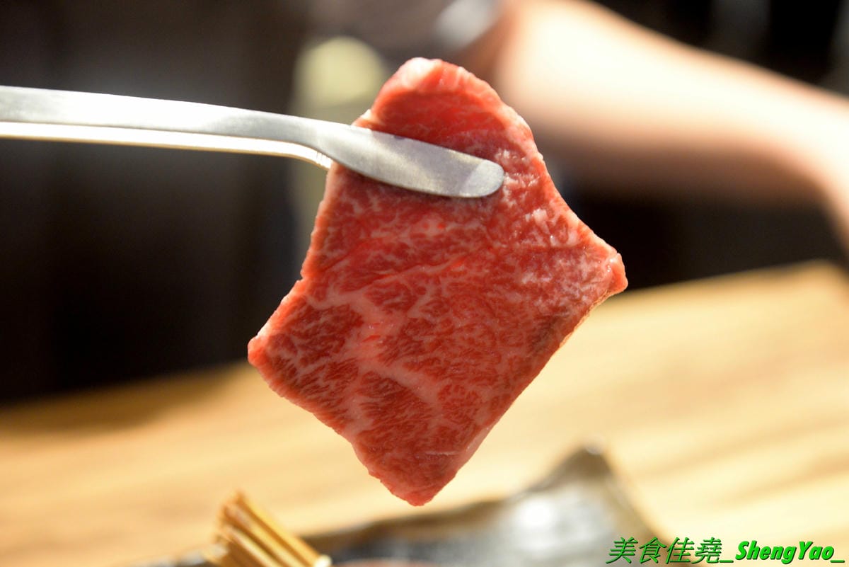 [台中梧棲]麻布十番祭亭 2019新菜單 – 台中海線和牛餐廳推薦,東京人氣燒肉店海外唯一分店,三井OUTLET特色美食,主打頂級A5黑毛和牛,價位不便宜但是好吃,大推新菜單的麻布綜合拼盤,可以一次吃到