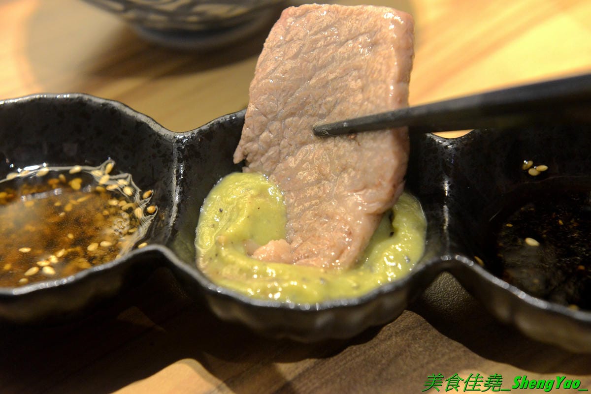 [台中梧棲]麻布十番祭亭 2019新菜單 – 台中海線和牛餐廳推薦,東京人氣燒肉店海外唯一分店,三井OUTLET特色美食,主打頂級A5黑毛和牛,價位不便宜但是好吃,大推新菜單的麻布綜合拼盤,可以一次吃到