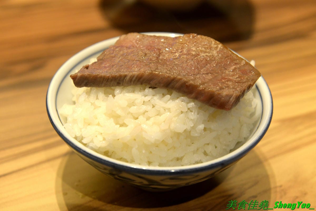 [台中梧棲]麻布十番祭亭 2019新菜單 – 台中海線和牛餐廳推薦,東京人氣燒肉店海外唯一分店,三井OUTLET特色美食,主打頂級A5黑毛和牛,價位不便宜但是好吃,大推新菜單的麻布綜合拼盤,可以一次吃到