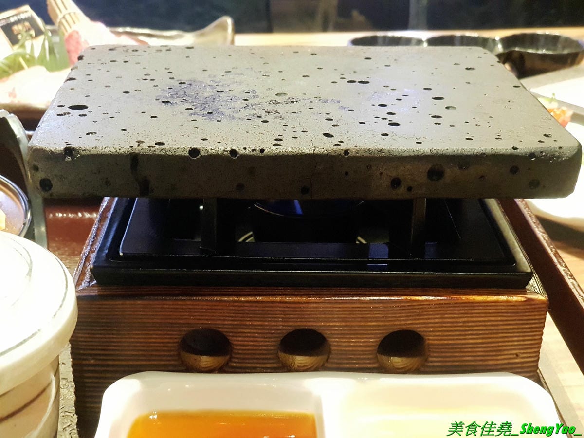 [台中梧棲]麻布十番祭亭 2019新菜單 – 台中海線和牛餐廳推薦,東京人氣燒肉店海外唯一分店,三井OUTLET特色美食,主打頂級A5黑毛和牛,價位不便宜但是好吃,大推新菜單的麻布綜合拼盤,可以一次吃到