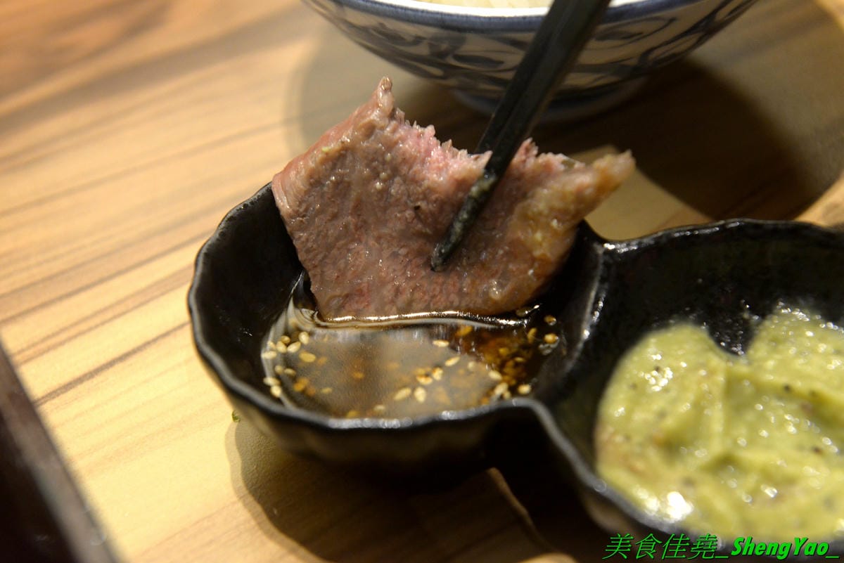 [台中梧棲]麻布十番祭亭 2019新菜單 – 台中海線和牛餐廳推薦,東京人氣燒肉店海外唯一分店,三井OUTLET特色美食,主打頂級A5黑毛和牛,價位不便宜但是好吃,大推新菜單的麻布綜合拼盤,可以一次吃到