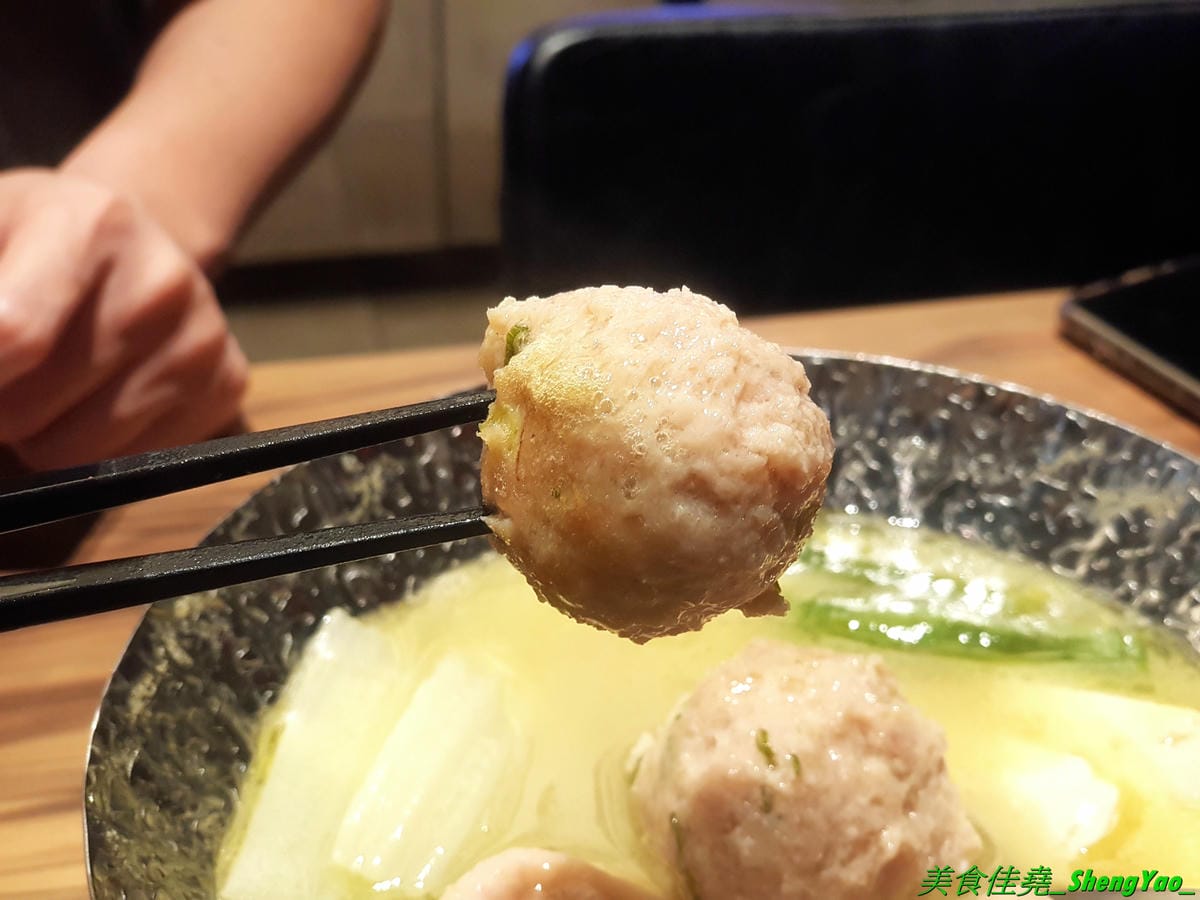 [台中梧棲]麻布十番祭亭 2019新菜單 – 台中海線和牛餐廳推薦,東京人氣燒肉店海外唯一分店,三井OUTLET特色美食,主打頂級A5黑毛和牛,價位不便宜但是好吃,大推新菜單的麻布綜合拼盤,可以一次吃到