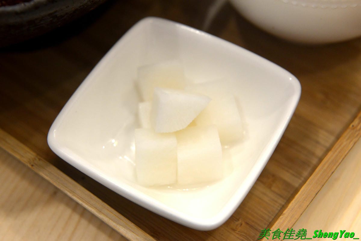 [台中西屯]艾來佳 韓式料理廚房 – 台中另類早午餐,一大早就能吃到韓國料理,老闆娘是韓國人,食材也是來自韓國,口味道地,銅板價位,餐點份量充足,大推韓式牛骨湯郭、韓式蔬菜拌飯,目前店家周