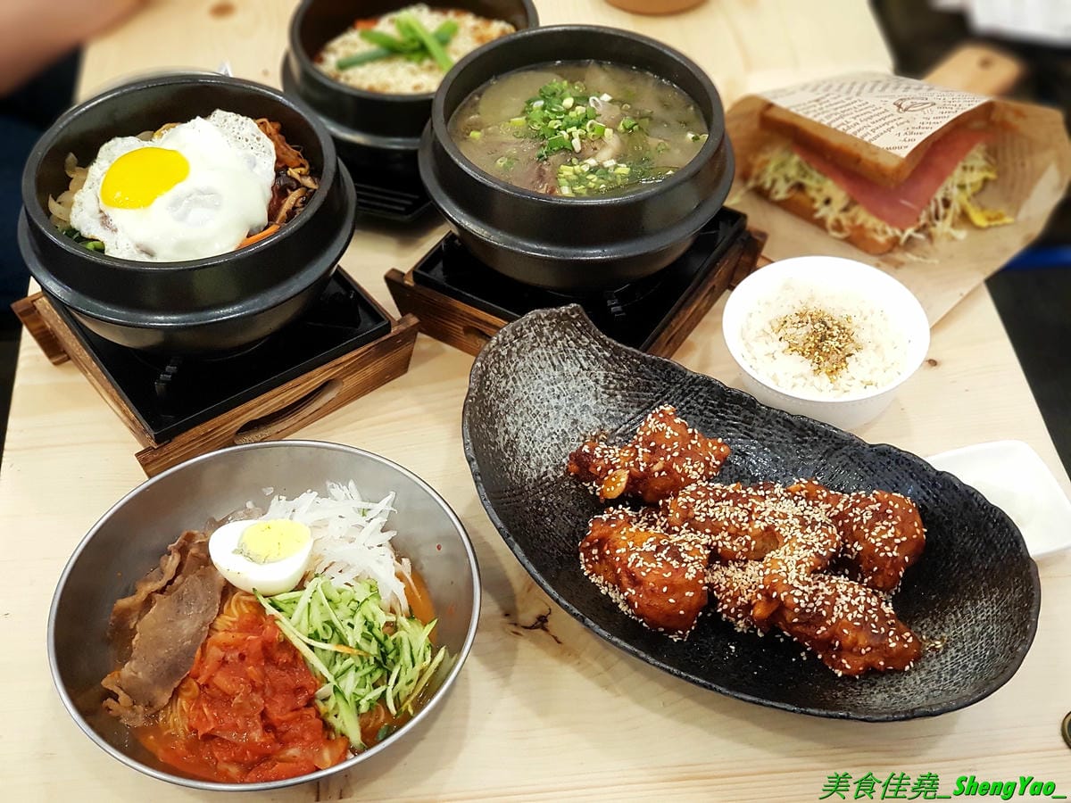 [台中西屯]艾來佳 韓式料理廚房 – 台中另類早午餐,一大早就能吃到韓國料理,老闆娘是韓國人,食材也是來自韓國,口味道地,銅板價位,餐點份量充足,大推韓式牛骨湯郭、韓式蔬菜拌飯,目前店家周