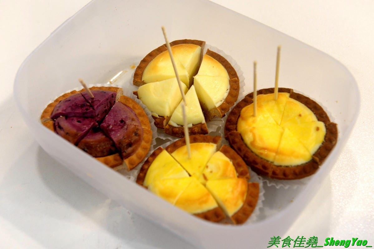 [台中龍井]MAGMA美格瑪半熟起司專賣 東海店 – 來自台南的知名甜點店,日本超夯熔岩起司塔在東海商圈也吃得到,另外店家還有賣王子神谷的舒芙蕾厚鬆餅,想吃他們家鬆餅不用特地到市區,東海商圈