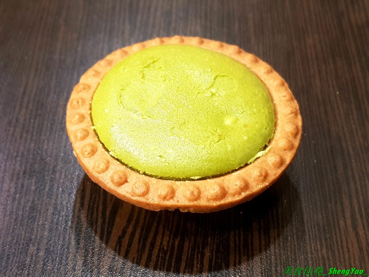 [台中龍井]MAGMA美格瑪半熟起司專賣 東海店 – 來自台南的知名甜點店,日本超夯熔岩起司塔在東海商圈也吃得到,另外店家還有賣王子神谷的舒芙蕾厚鬆餅,想吃他們家鬆餅不用特地到市區,東海商圈