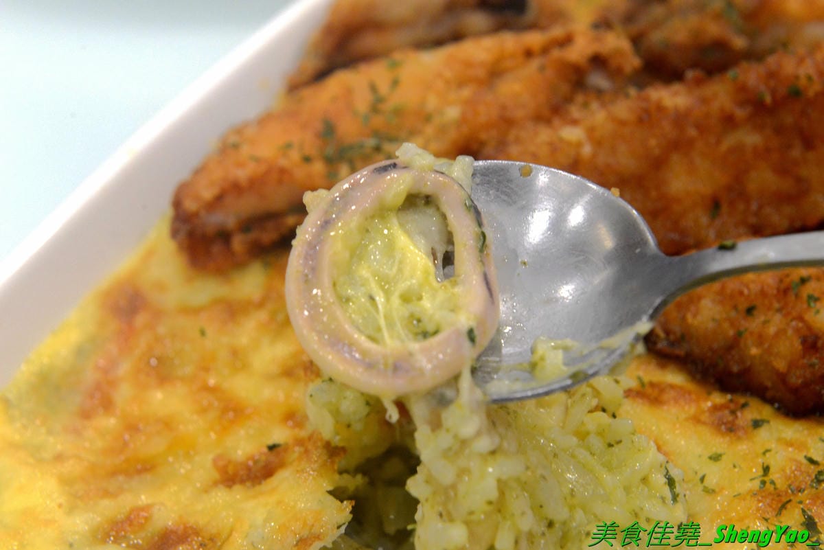 [台中清水]喵匠義式麵坊 清水店2019 – 海線清水聚餐餐廳,以貓咪為主題的可愛風裝潢,餐點種類選擇多,平價大份量,內用飲料無限暢飲,新推出的椰香綠咖哩口味系列和雙人焗烤海陸派對都很有特色