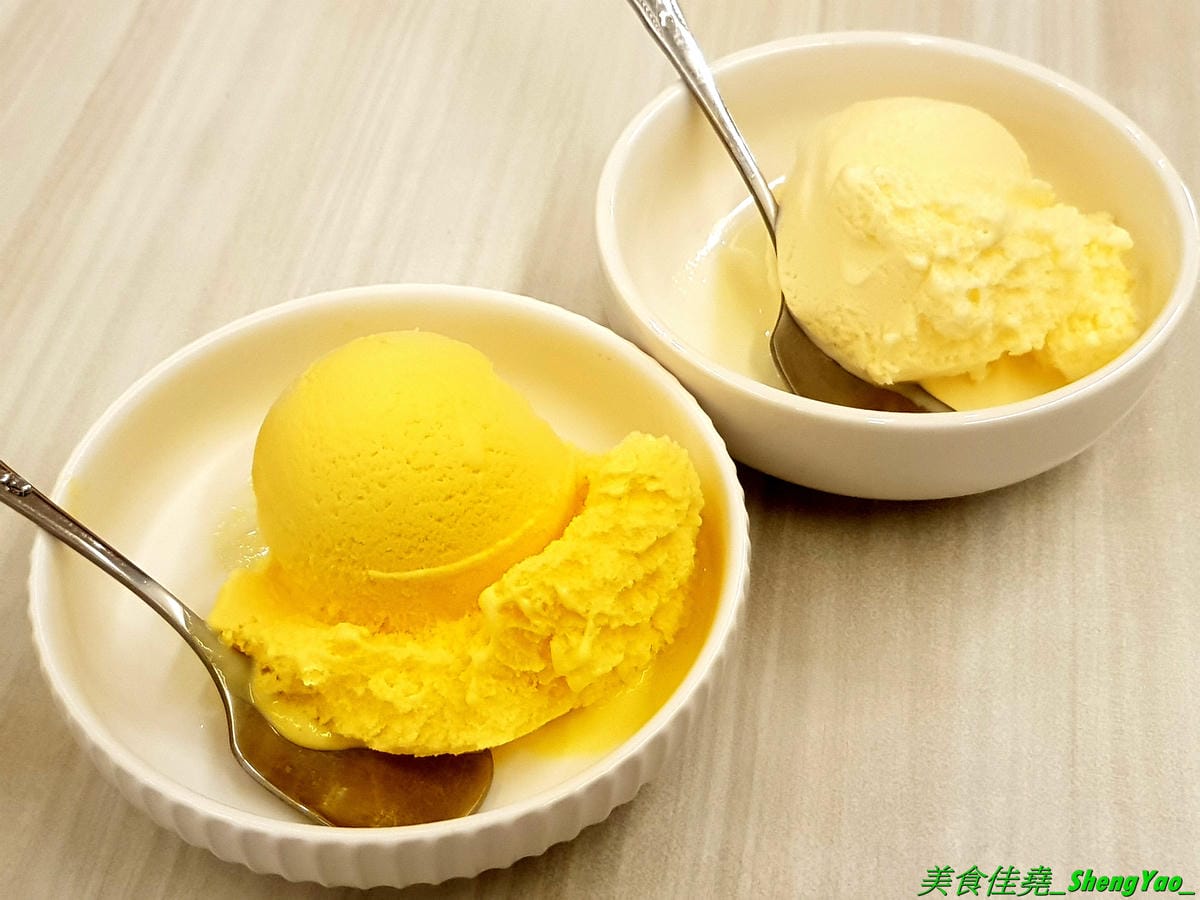 [台中西屯]令和博多拉麵 – 中科商圈新開幕拉麵店,魔法咖哩新品牌,有拉麵、丼飯、定食,甚至也能吃到魔法咖哩的人氣口味咖哩,8/30前開幕優惠日本麻辣拉麵只要100元,每人還送一球明治冰淇淋。(