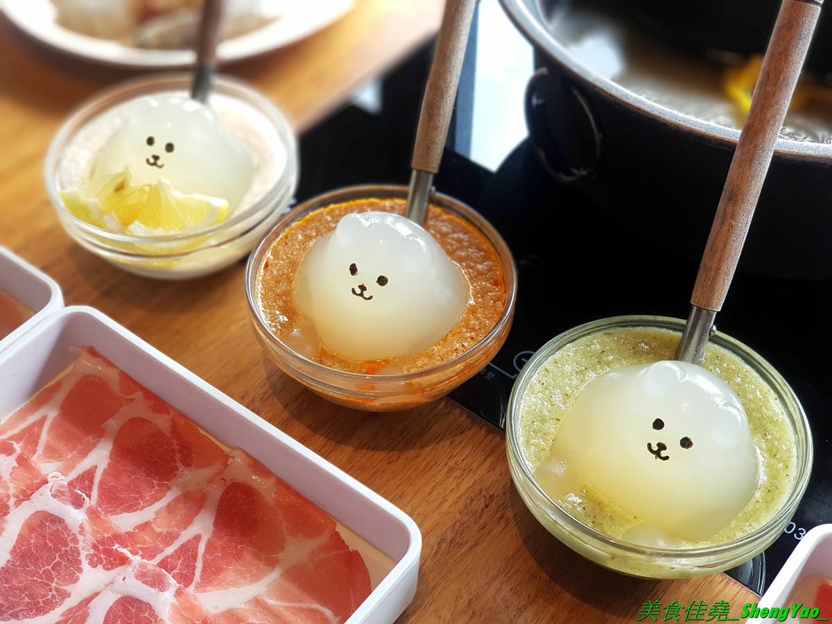 [台中東區]しゃぶしゃぶ温野菜 台中站前秀泰店 – 日本NO.1的涮涮鍋品牌,吃到飽400元起,不只有多種肉類,還有超豐富的季節鮮蔬,8種湯頭也各具特色,與日本店同步新推出三色日式養顏山藥泥,並附