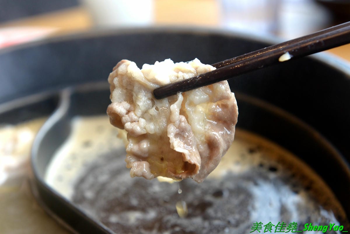 [台中東區]しゃぶしゃぶ温野菜 台中站前秀泰店 – 日本NO.1的涮涮鍋品牌,吃到飽400元起,不只有多種肉類,還有超豐富的季節鮮蔬,8種湯頭也各具特色,與日本店同步新推出三色日式養顏山藥泥,並附