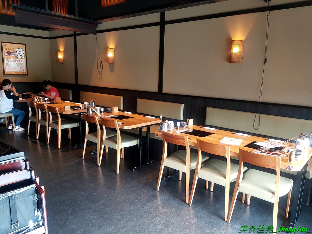 [台中東區]しゃぶしゃぶ温野菜 台中站前秀泰店 – 日本NO.1的涮涮鍋品牌,吃到飽400元起,不只有多種肉類,還有超豐富的季節鮮蔬,8種湯頭也各具特色,與日本店同步新推出三色日式養顏山藥泥,並附