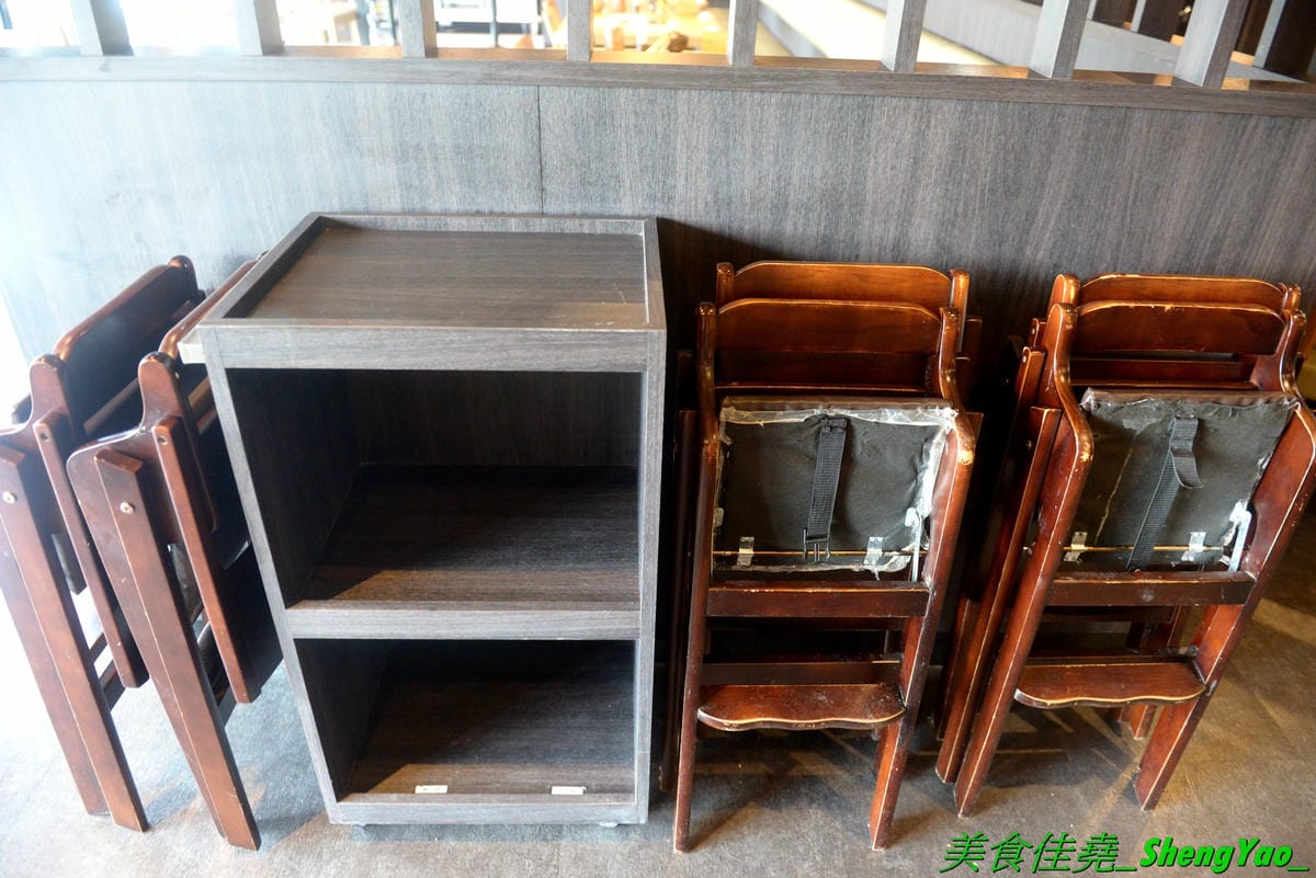 [台中東區]しゃぶしゃぶ温野菜 台中站前秀泰店 – 日本NO.1的涮涮鍋品牌,吃到飽400元起,不只有多種肉類,還有超豐富的季節鮮蔬,8種湯頭也各具特色,與日本店同步新推出三色日式養顏山藥泥,並附