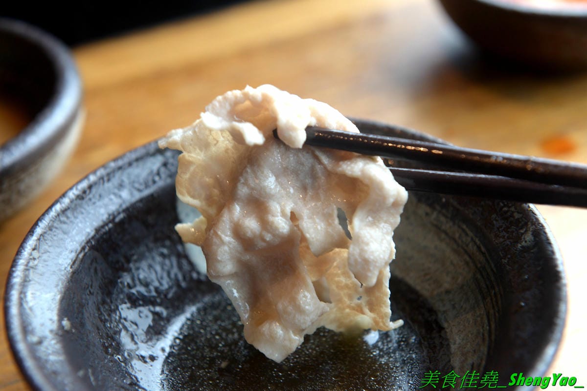 [台中東區]しゃぶしゃぶ温野菜 台中站前秀泰店 – 日本NO.1的涮涮鍋品牌,吃到飽400元起,不只有多種肉類,還有超豐富的季節鮮蔬,8種湯頭也各具特色,與日本店同步新推出三色日式養顏山藥泥,並附