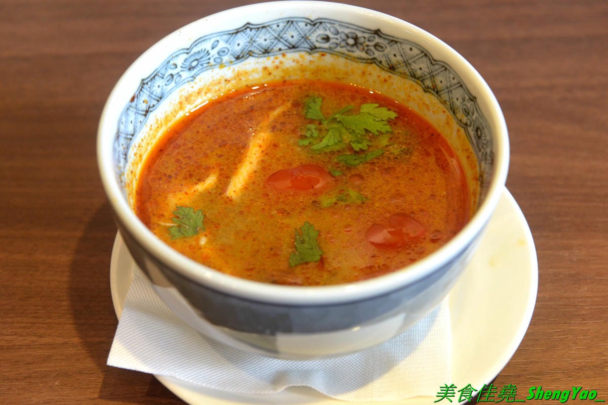 [台中西屯]大城享泰食 中科店 – 北屯人氣泰式料理餐廳在中科商圈也有分店了,餐點不只有單點、合菜,還有多種個人套餐,價位不貴,一個人來吃也很OK,口味不錯,廚師據說是從瓦城出來的。試營運