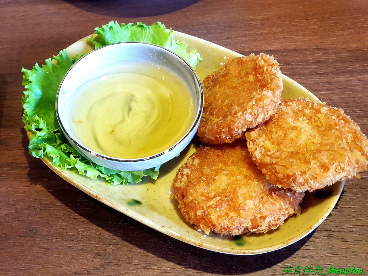 [台中西屯]大城享泰食 中科店 – 北屯人氣泰式料理餐廳在中科商圈也有分店了,餐點不只有單點、合菜,還有多種個人套餐,價位不貴,一個人來吃也很OK,口味不錯,廚師據說是從瓦城出來的。試營運