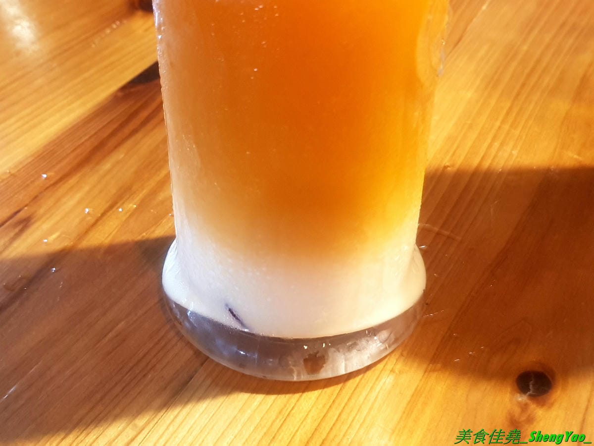 [台中西屯]春三朝午TreeSun – 逢甲附近名不虛傳的超人氣早午餐,結合工業風與網美風的超美裝潢,店內店外都好拍,用餐空間寬敞,不管是情侶約會或是多人聚餐都適合,餐點好吃夠水準,份量也很充足