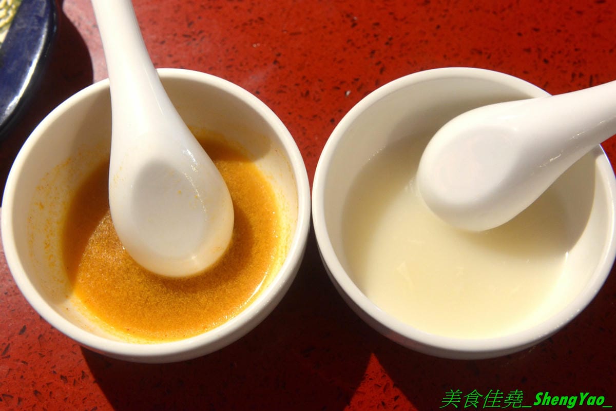 [台中南屯]Thai J 鍋物 – Thai J的新品牌鍋物餐廳,店內裝潢設計超炫,有彷彿走進愛麗絲夢遊仙境的童話王國般奇幻感覺,鍋物很有特色,肉類海鮮品質都不錯,9/12前試賣期間有8折優惠(飲料不算),另外