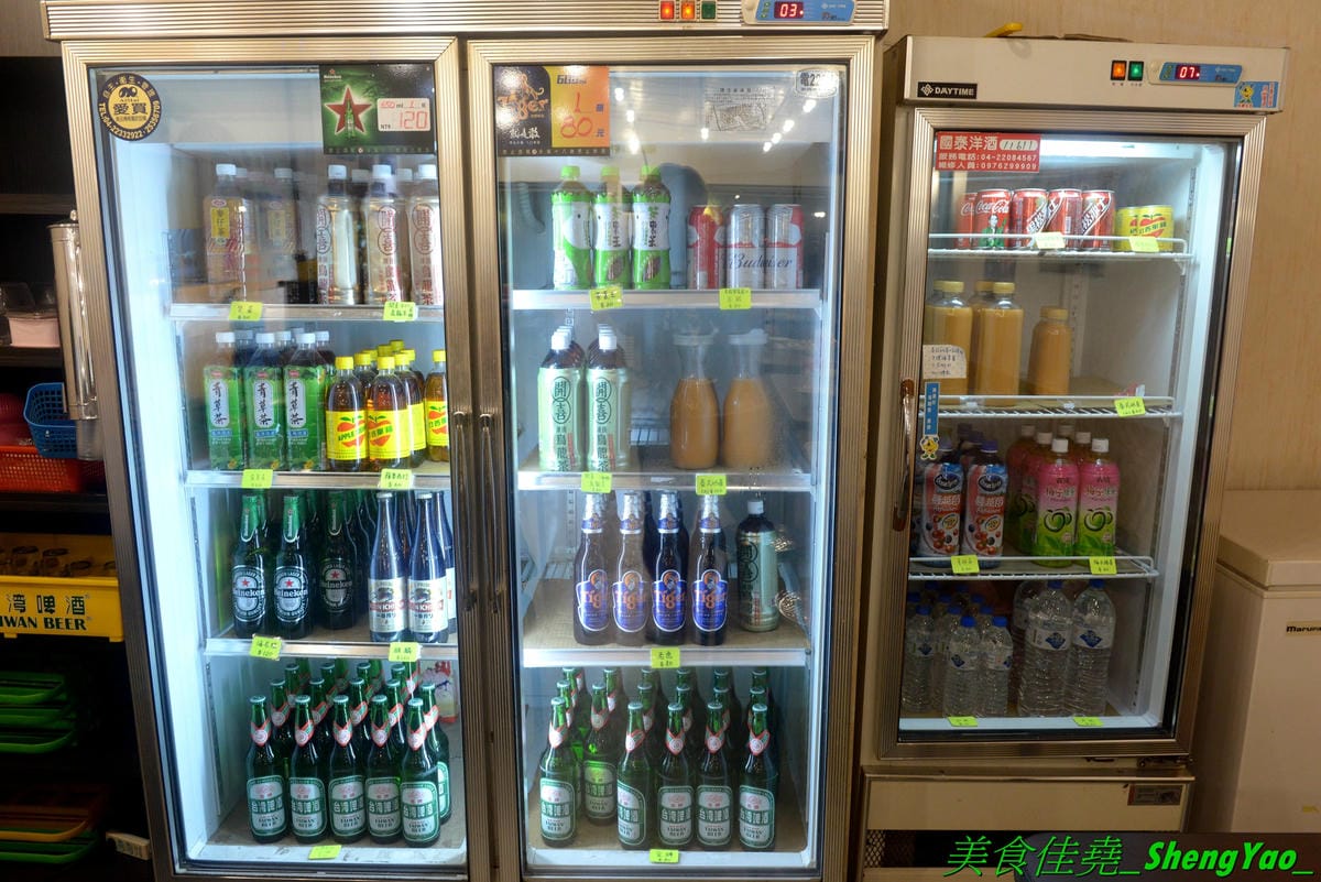 [台中北區]米噹泰式碳烤 台中店 – 花蓮必吃排隊美食名店在台中也有分店了,可以同時吃到道地口味的泰式料理以及真功夫的碳烤,食材講究,漁獲來自花東新鮮直送,價格平實、東西好吃,聚餐小酌