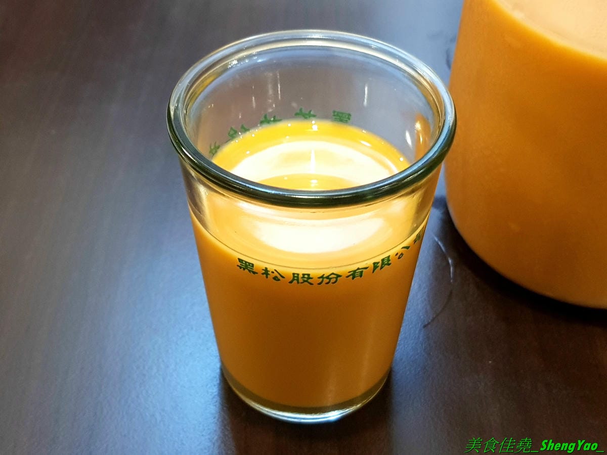 [台中北區]米噹泰式碳烤 台中店 – 花蓮必吃排隊美食名店在台中也有分店了,可以同時吃到道地口味的泰式料理以及真功夫的碳烤,食材講究,漁獲來自花東新鮮直送,價格平實、東西好吃,聚餐小酌