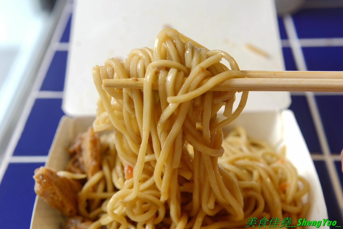 [台中西屯]吐司男 晨食專賣 中科店 – 台中超夯的韓風吐司專賣店在中科商圈也有店面了 !! 海線朋友想吃更方便了,不用大老遠跑到市區內。煎烤奶油吐司夾進豐富餡料,底下還有小紙盒裝,超可愛