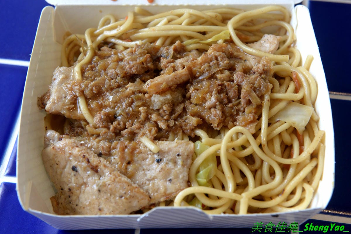 [台中西屯]吐司男 晨食專賣 中科店 – 台中超夯的韓風吐司專賣店在中科商圈也有店面了 !! 海線朋友想吃更方便了,不用大老遠跑到市區內。煎烤奶油吐司夾進豐富餡料,底下還有小紙盒裝,超可愛