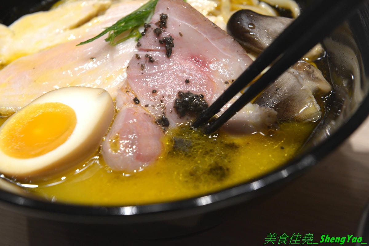 DSC_9725.JPG DSC_9725.JPG