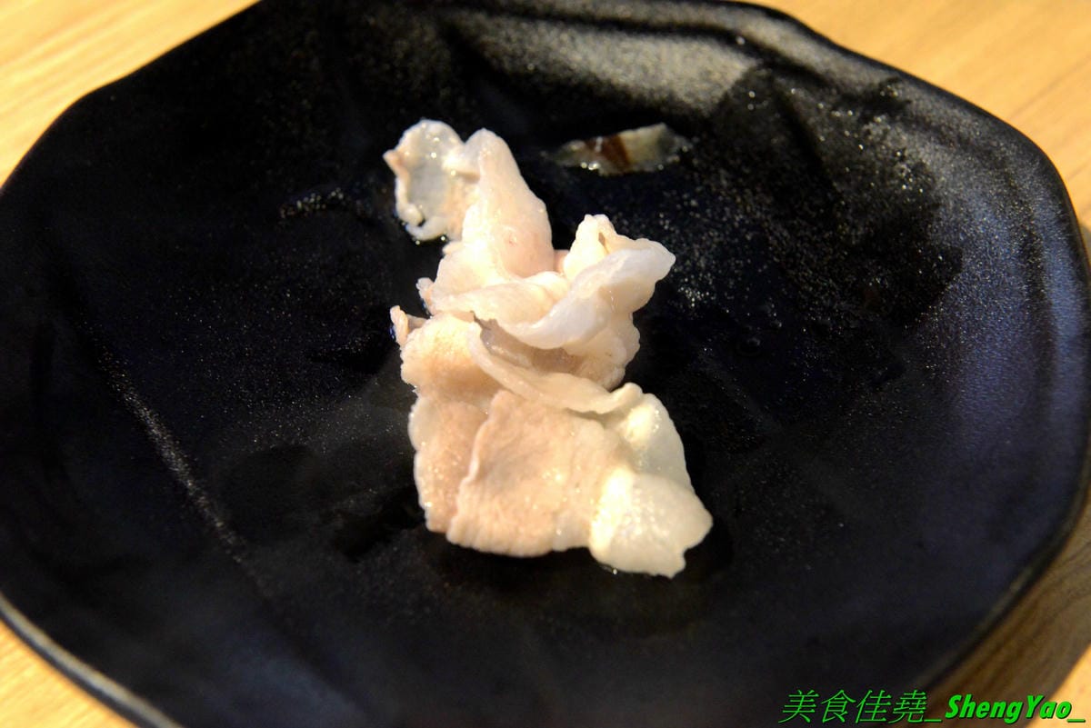 DSC_9880.JPG DSC_9880.JPG