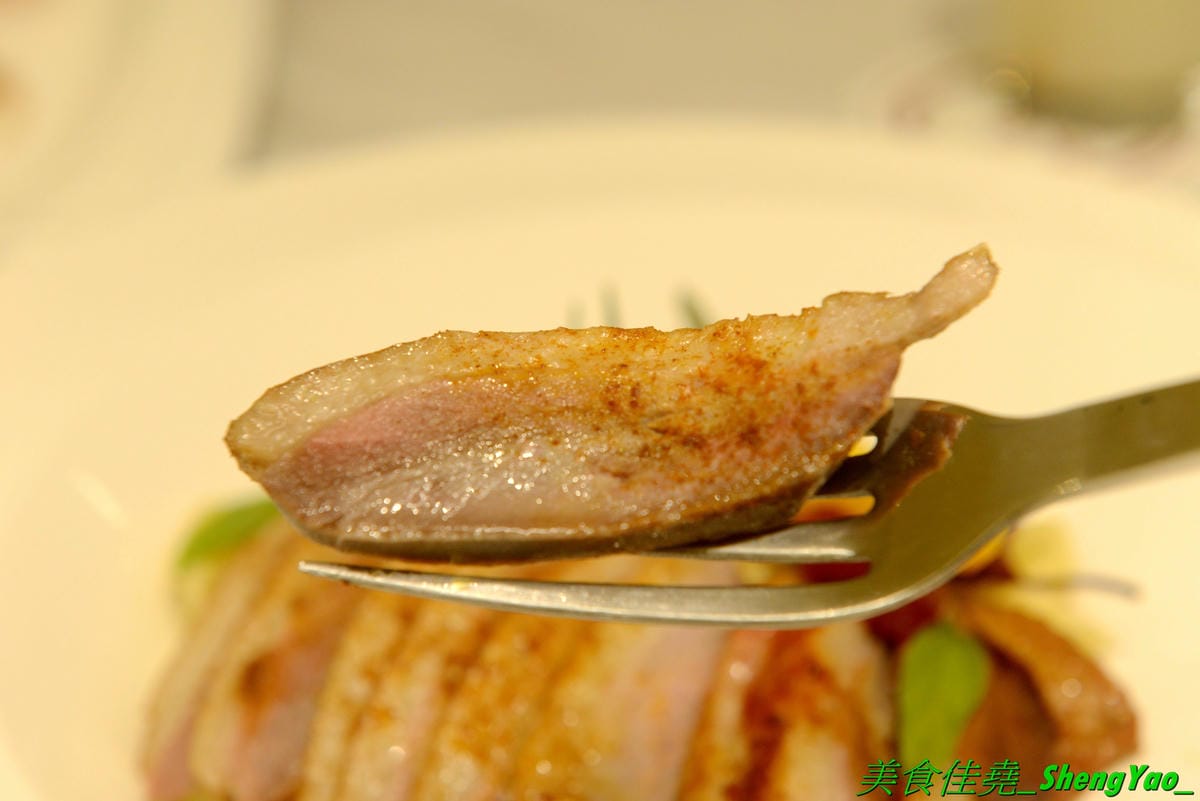 DSC_7106.JPG DSC_7106.JPG