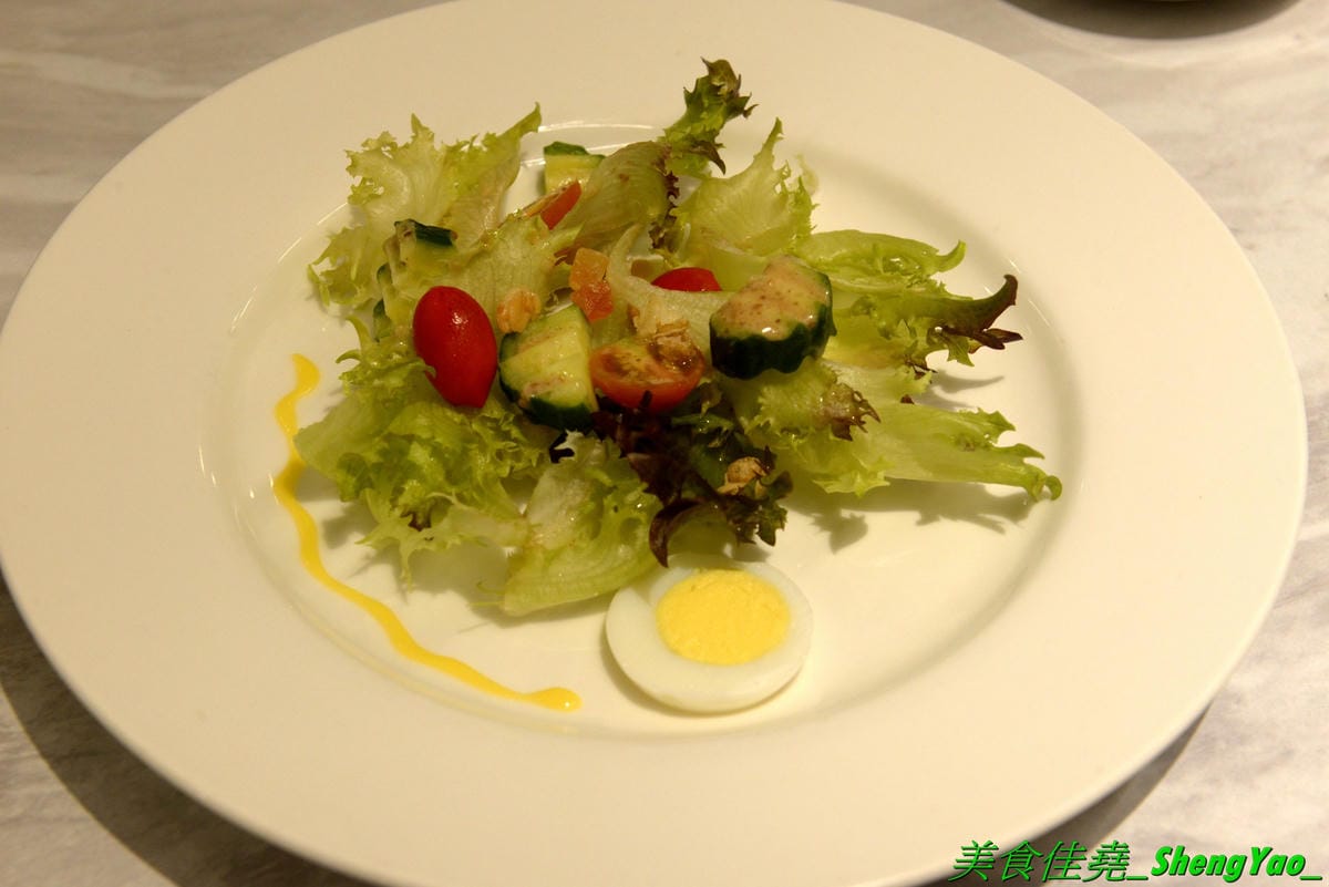 DSC_7044.JPG DSC_7044.JPG