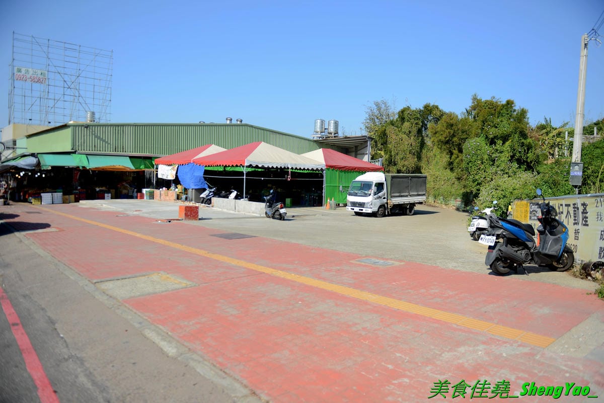 DSC_1351.JPG DSC_1351.JPG