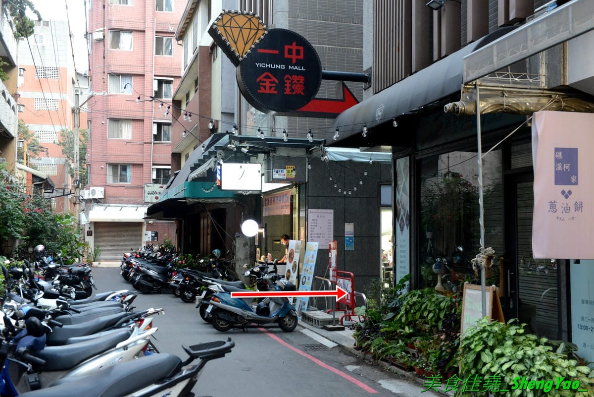DSC_5569.JPG DSC_5569.JPG