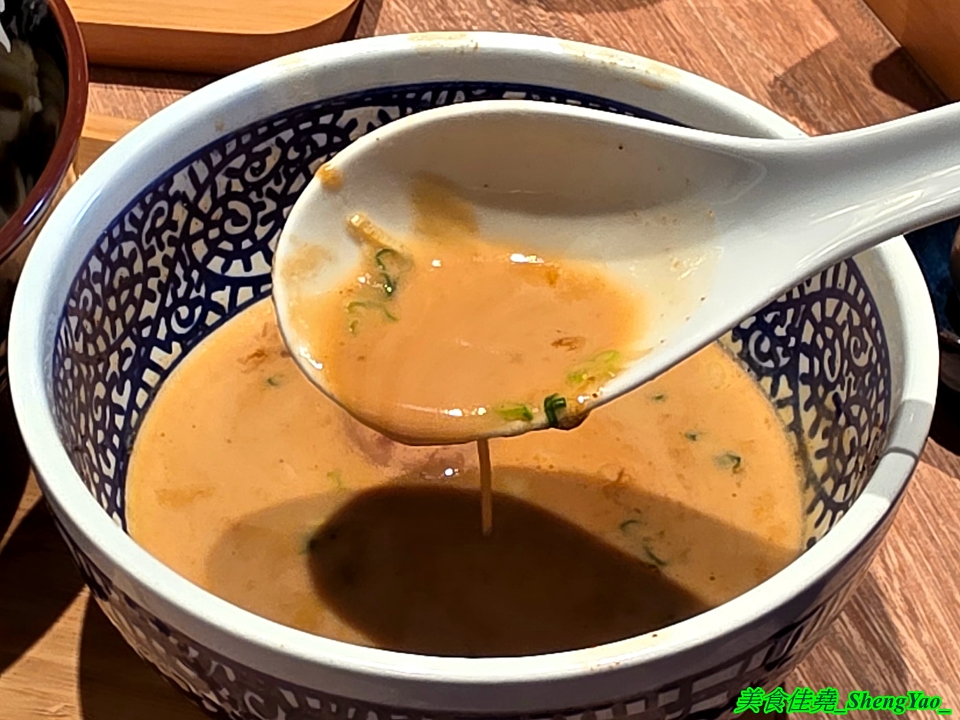 [台中梧棲]麵屋一燈 台中港三井店 – 2025台中最紅的日本拉麵店開來海線了，東京拉麵之王，魚介冠軍沾麵推薦必點，1/2前慶開幕88折優惠