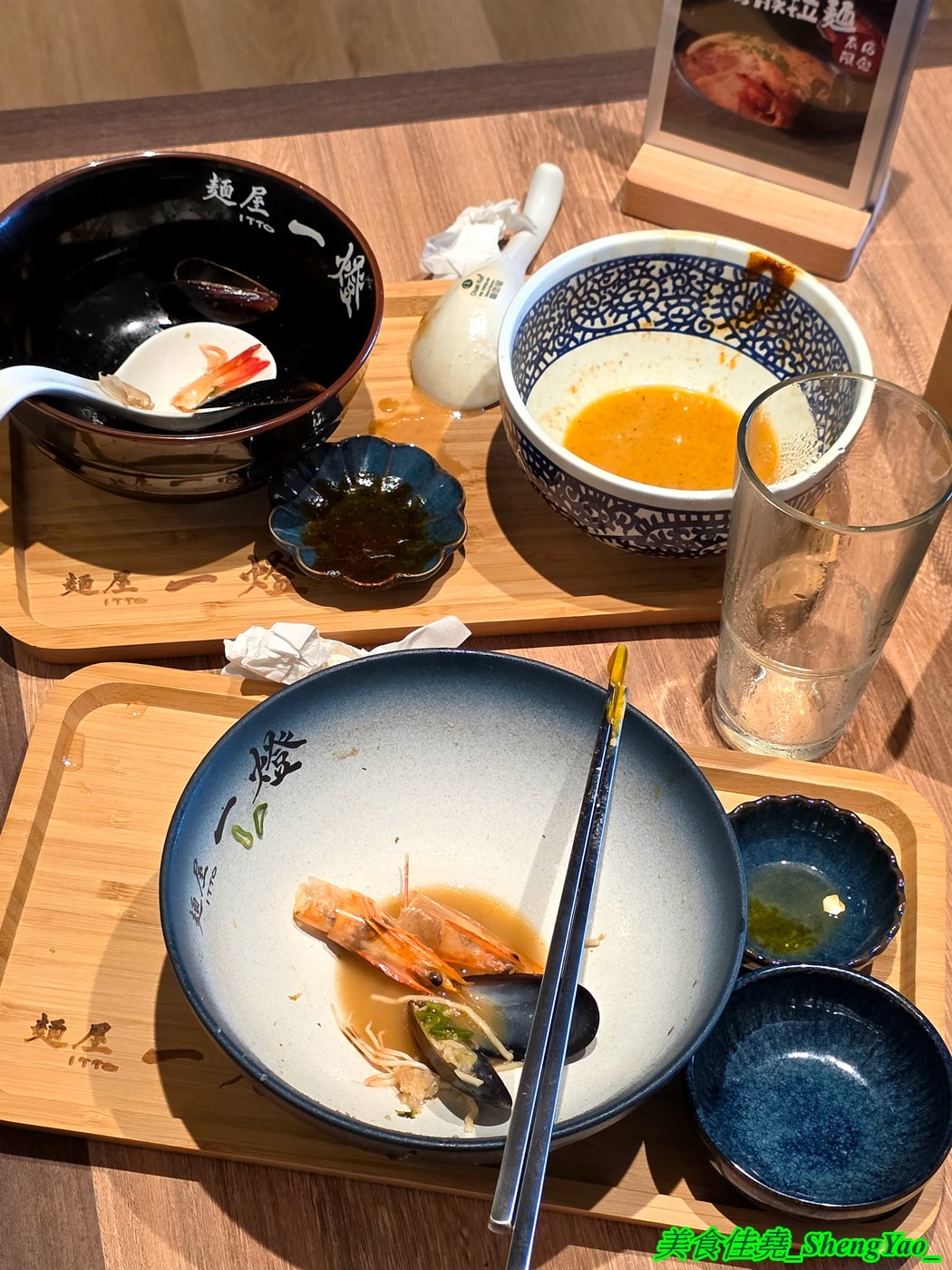 [台中梧棲]麵屋一燈 台中港三井店 – 2025台中最紅的日本拉麵店開來海線了，東京拉麵之王，魚介冠軍沾麵推薦必點，1/2前慶開幕88折優惠