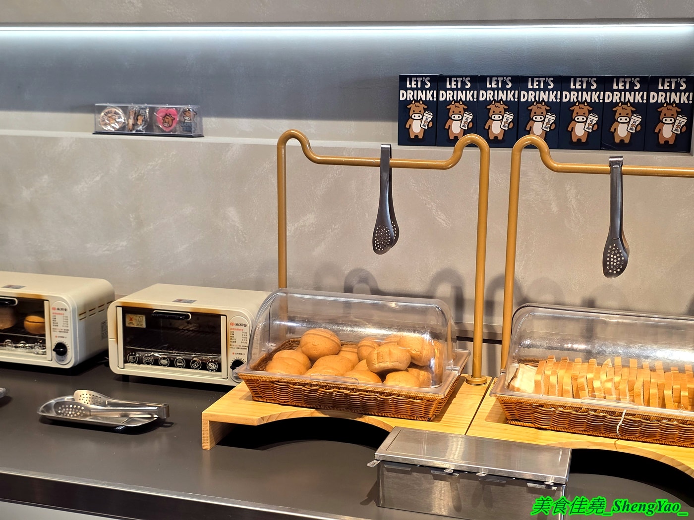 [台中大里]牛室炙燒牛排 BEEF HOUSE 台中大里店 – 台中最狂牛排自助吧吃到飽2026新活動，平日自助吧任你吃只要339元，再+30元還能多一份經典排餐