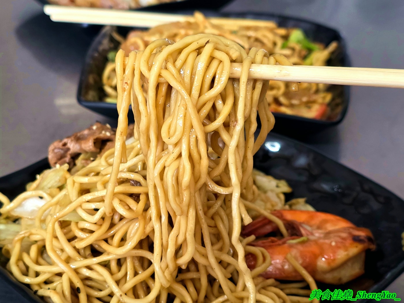 [台中大雅]傳奇港式炒麵 – 大雅低調的職人級港式炒麵炒飯，大火快炒鍋氣十足，用料實在又便宜，百元就能吃到的美味。