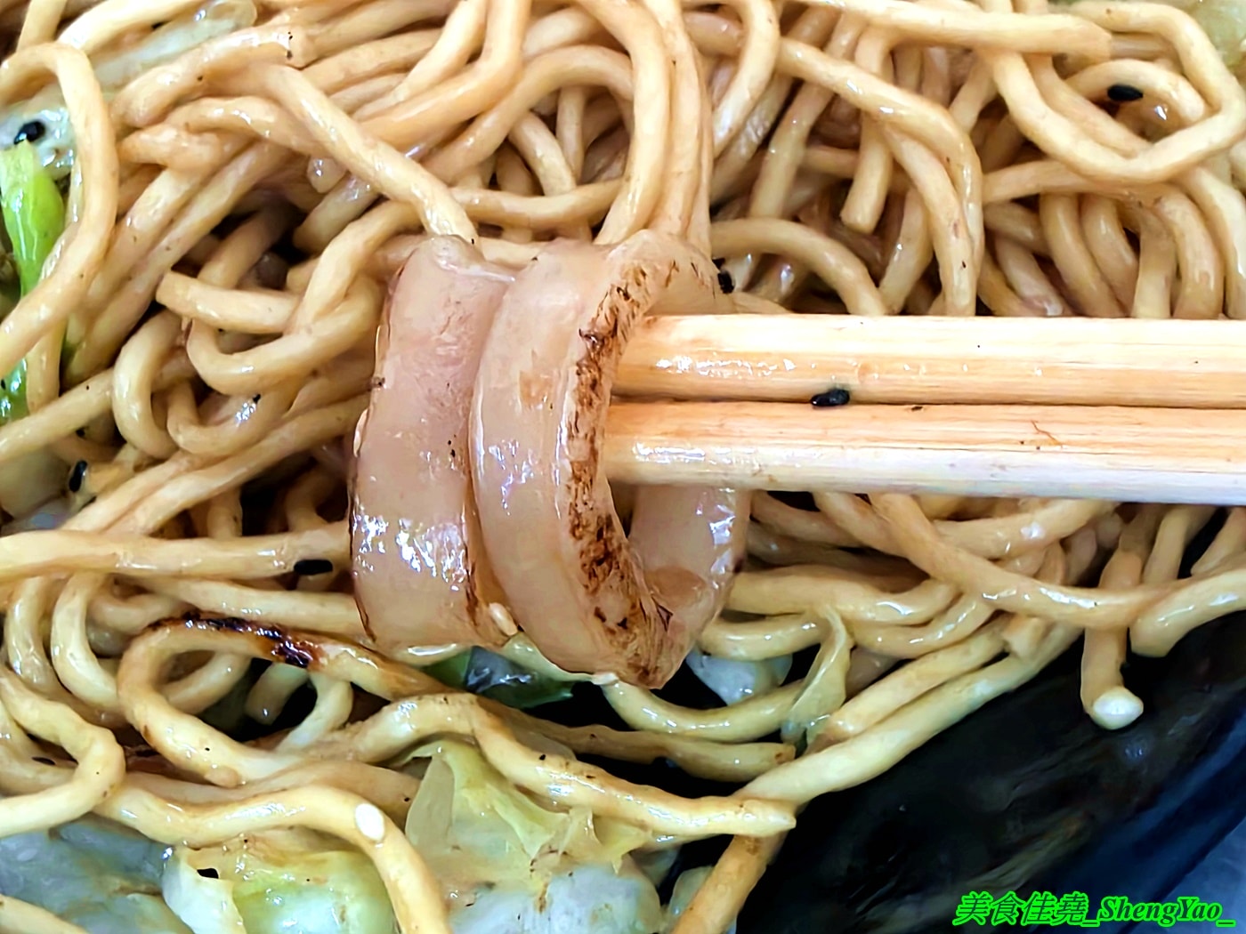 [台中大雅]傳奇港式炒麵 – 大雅低調的職人級港式炒麵炒飯，大火快炒鍋氣十足，用料實在又便宜，百元就能吃到的美味。