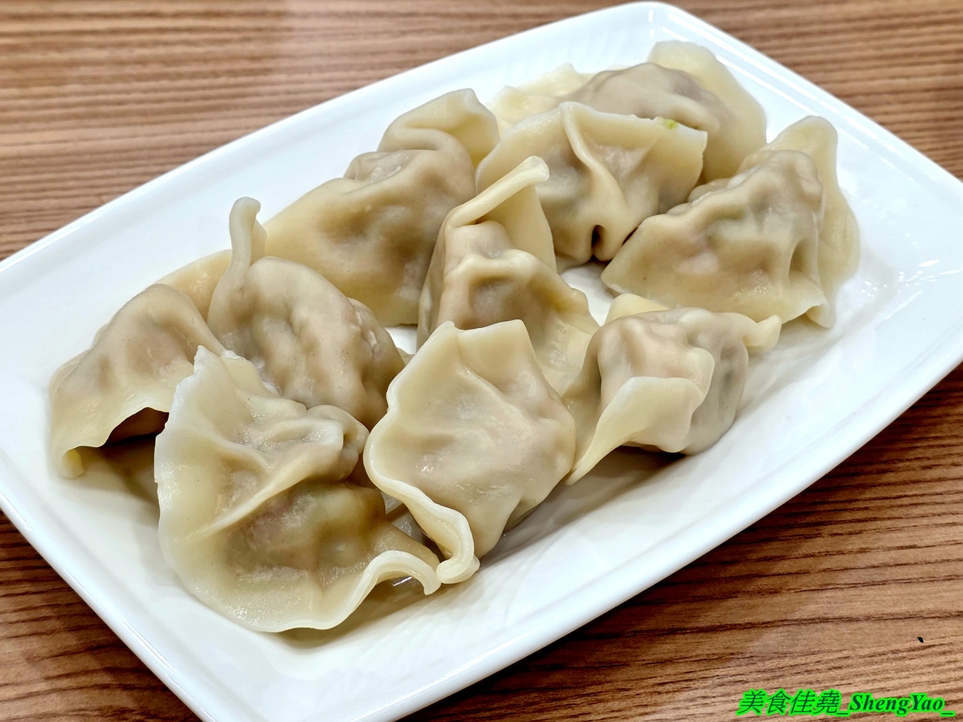 [台中梧棲]岩舞伴麵 – 台中海線第一間以拌麵為主打的麵館，也有湯麵水餃和捲餅，內用有多種飲料和甜湯無限供應。