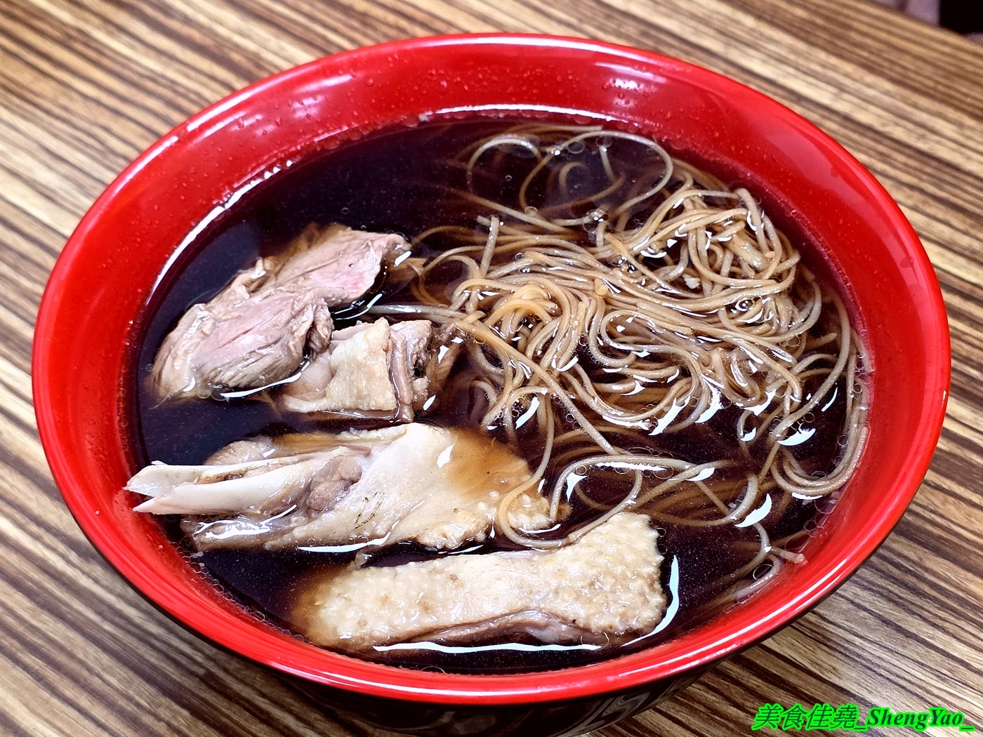 [台中清水]正兄弟當歸鴨 清水店 – 飄香半世紀的老字號當歸鴨在清水也有分店了，餐點選擇多樣，湯除了當歸也有清燉，還有別地方吃不到的快炒類。