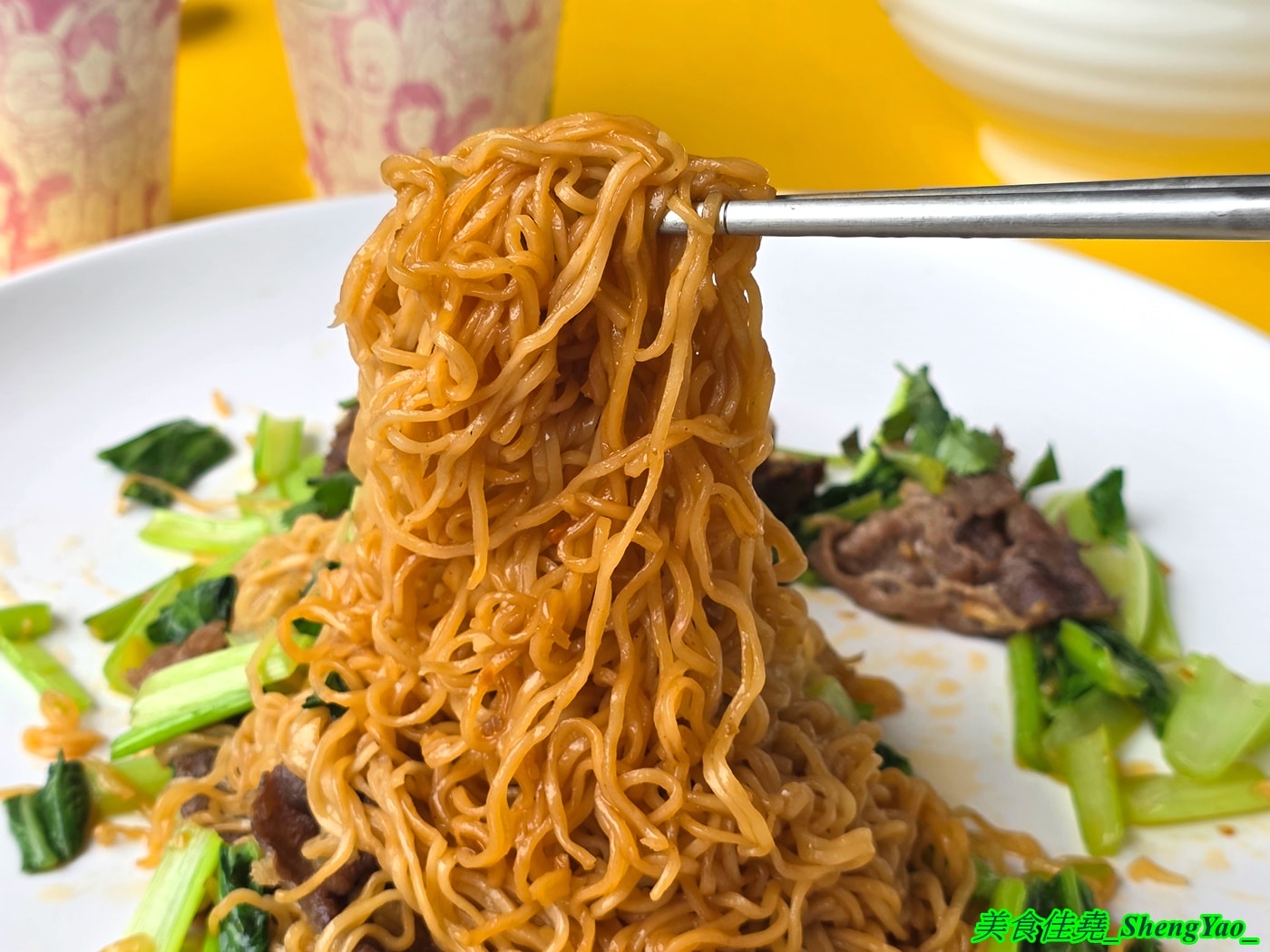 [台中沙鹿]西貢烤肉飯 – 海線新開幕越南小吃，品項多樣還有少見的越南家鄉菜，內用有免費飲料，開幕頭三天2/6-2/8飯麵通通都100元。