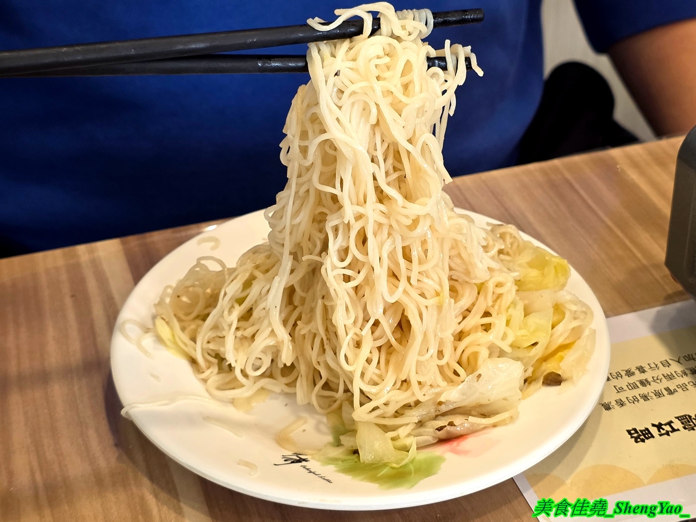 [台中沙鹿]鴻門鴨肉飯 – 鴨肉飯小吃店裡居然也能吃到鴨肉爐，一鍋300元鴨肉多到爆，好幾個人一起吃都沒問題。
