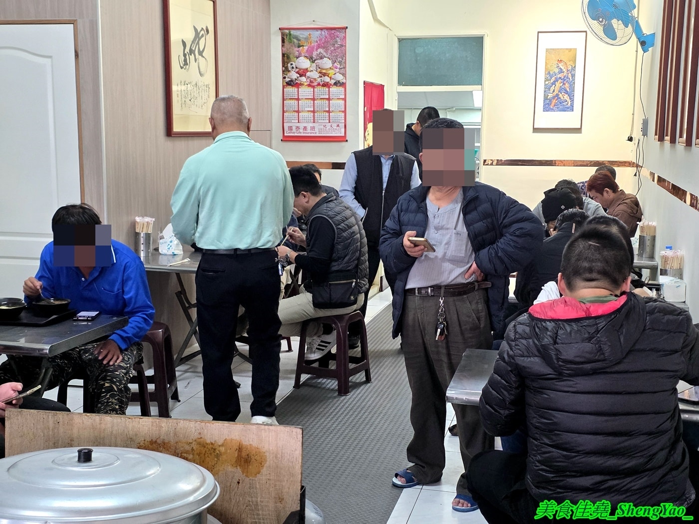[台中清水]傳承擔仔麵 – 清水在地人最愛的早餐，傳承三代的70年老味道，吃了10幾年也吃不膩，價格便宜，份量實在，麵量加多還不加價，重點靈魂辣醬一定要加。