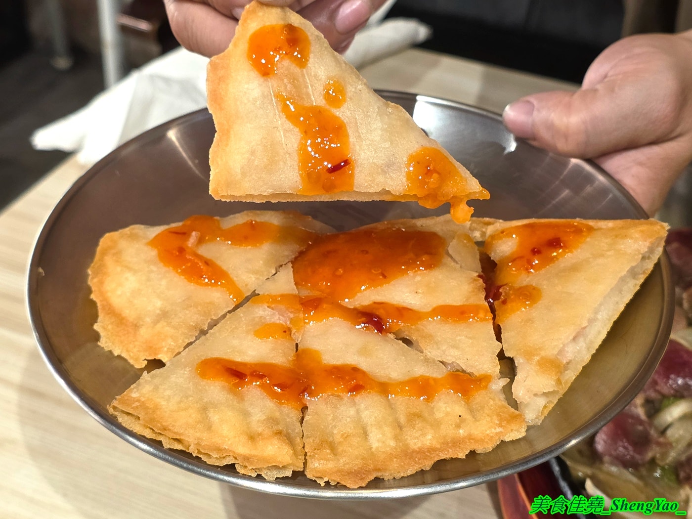 [台中梧棲]鐵將創意鐵板料理 – 海線平價牛排吃到飽吃來吃去還是這間最推薦，主餐最低340元起就能吃到自助區一大堆東西，平日還免服務費喔。