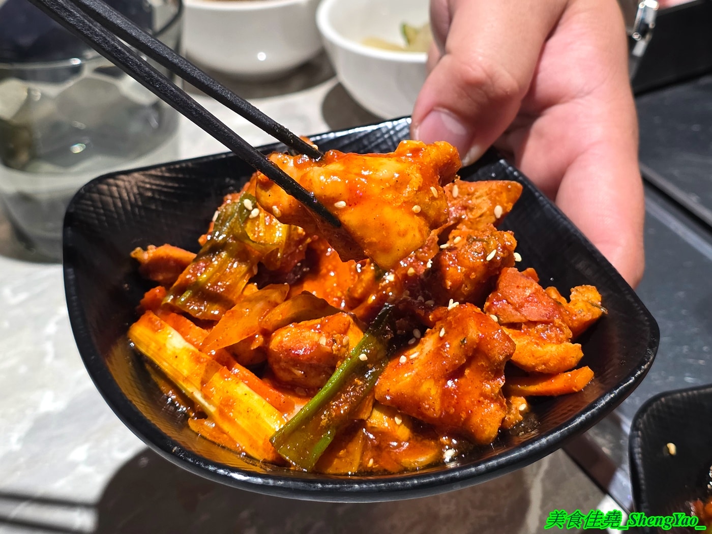 [台中梧棲]韓鍋庄- 海線第一家韓國人開的韓式料理吃到飽，自助區糖醋肉、炸醬飯、韓式炸雞..等無限供應，還有鐵板炒肉以及韓國飲料無限單點。