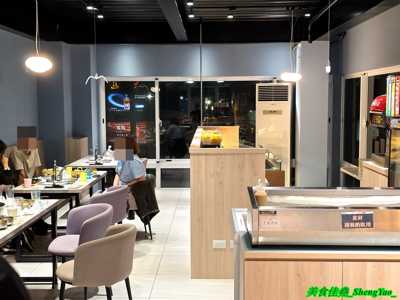 [台中梧棲]韓鍋庄- 海線第一家韓國人開的韓式料理吃到飽，自助區糖醋肉、炸醬飯、韓式炸雞..等無限供應，還有鐵板炒肉以及韓國飲料無限單點。