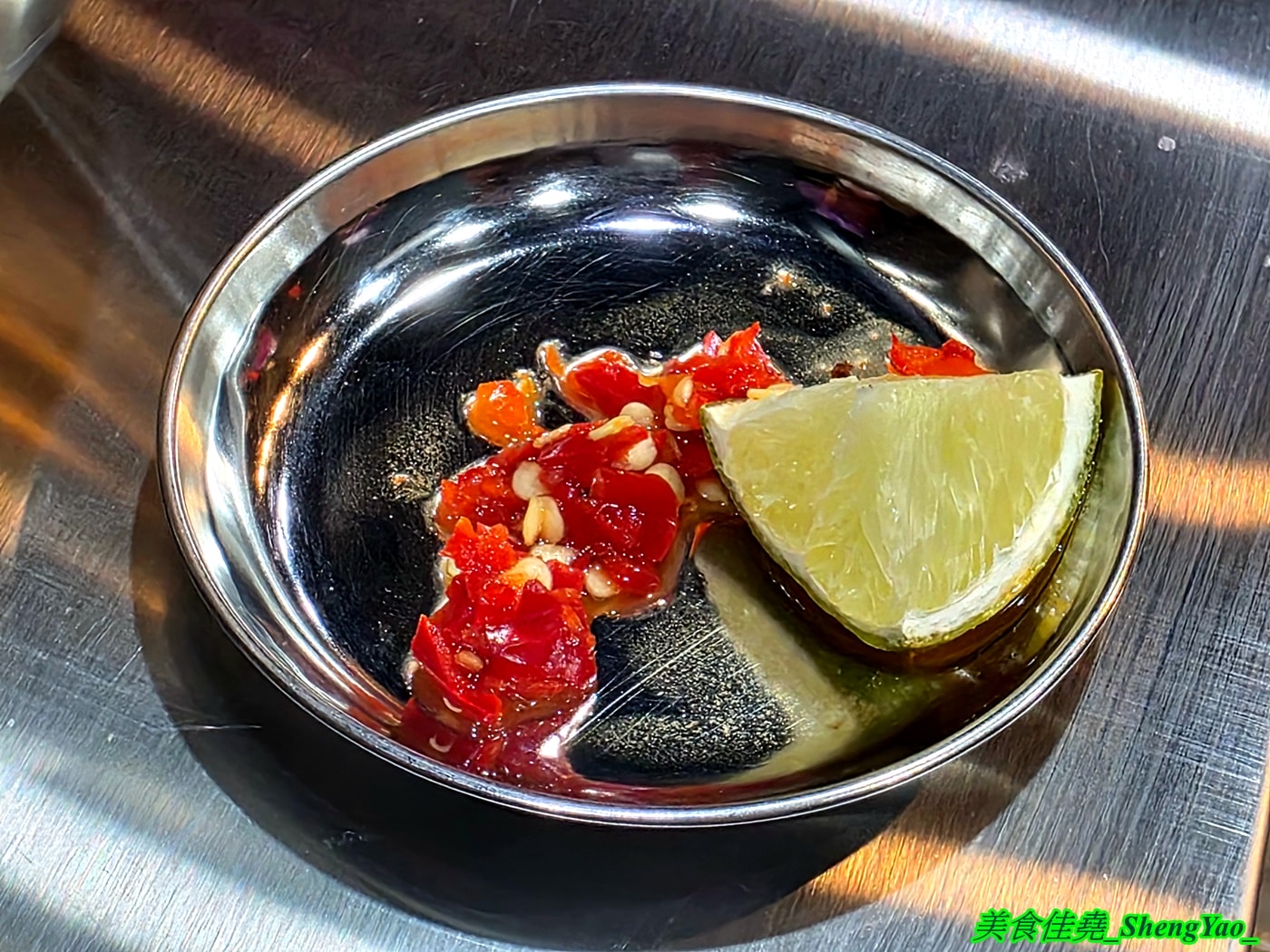[台中梧棲]HẺM 115 – 海線新開幕質感越南料理，牛肉河粉很好吃，價格有點貴。